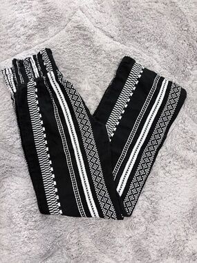 Elan Black & White Boho Wide Leg Pants | Waist Elastic | size XS